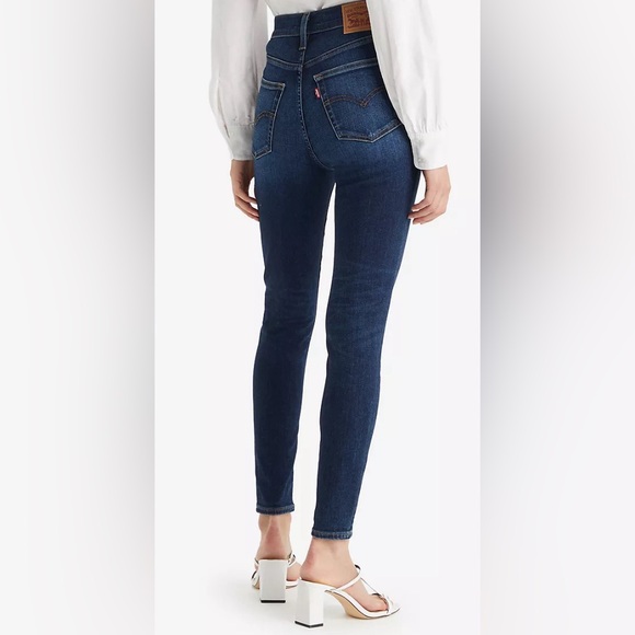 LEVI’S 720 HIGH RISE SUPER SKINNY WOMEN'S JEANS in Dark Blue Denim Wash - Picture 2 of 7